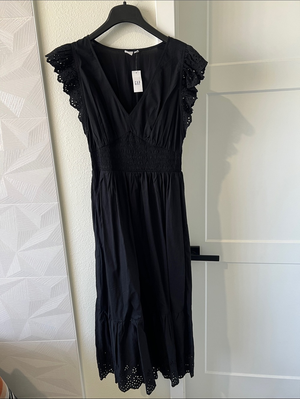 GAP Black Eyelet Flutter-Sleeve Midi Dress
